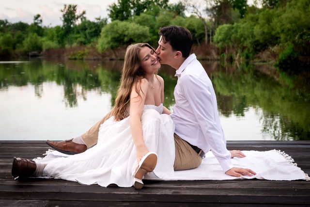 Heather and Carter engagement portrait